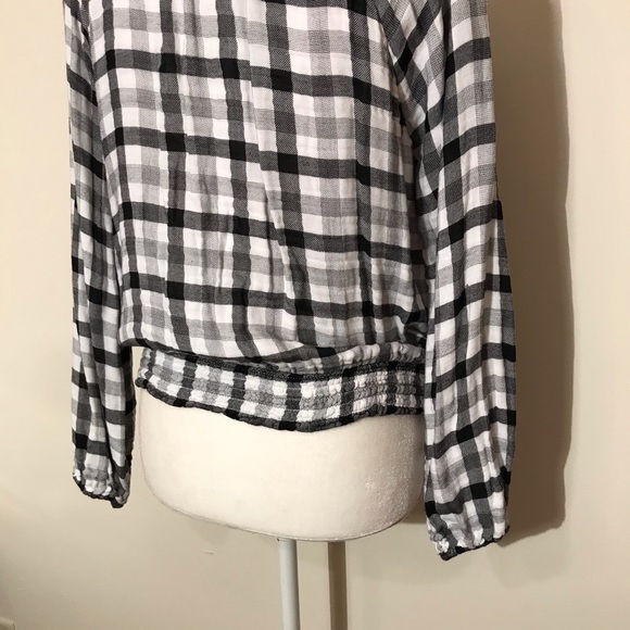 Anthropologie Cloth and Stone Gingham Plaid Black White Peasant Blouse Top Small - Picture 5 of 9